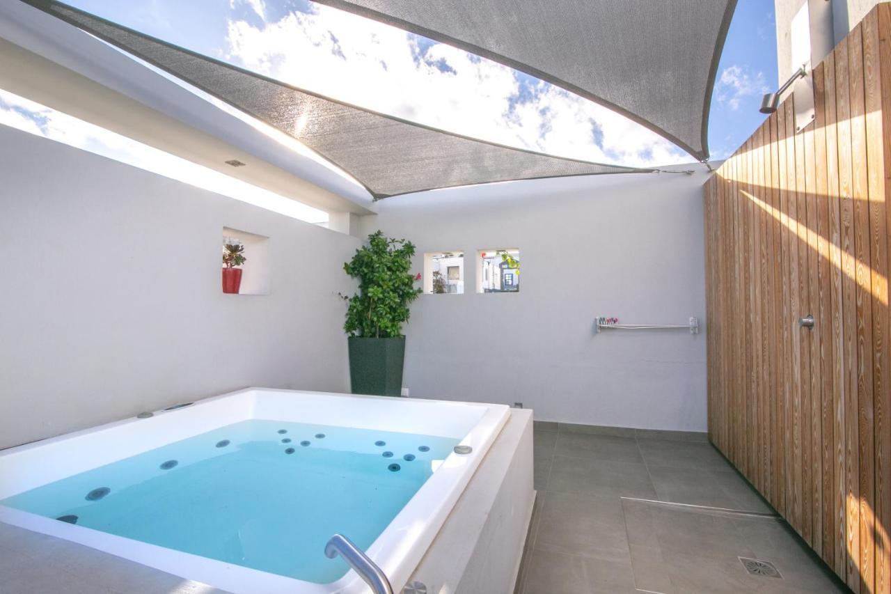 Marquise Suites - Adults Only Fíra Kültér fotó