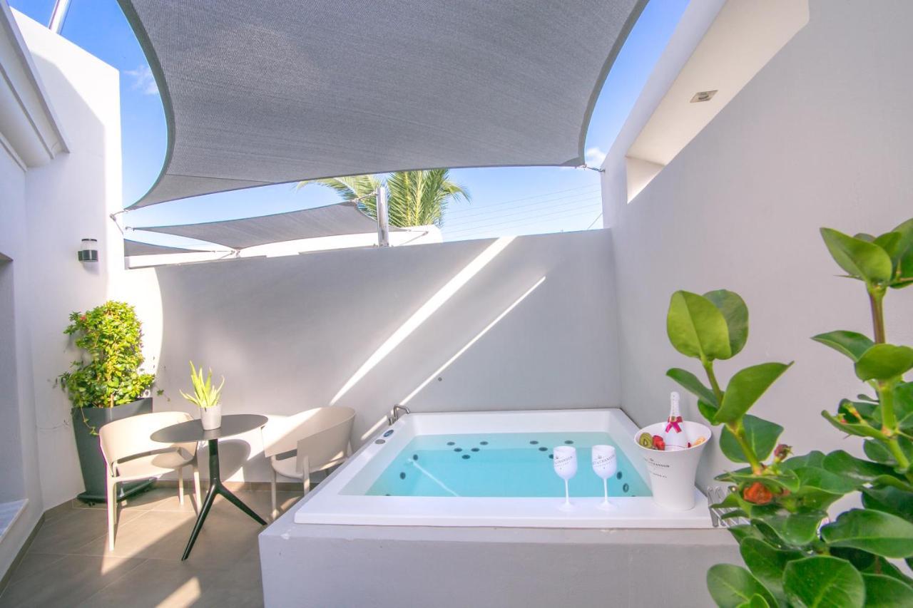Marquise Suites - Adults Only Fíra Kültér fotó